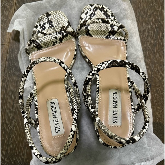 Steve Madden Snakeskin Heels - Picture 2 of 3